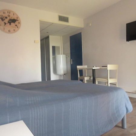 Appartement Village 9 En Residence De Vacances En Camargue Arles Exterior photo